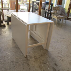 Matbord 102